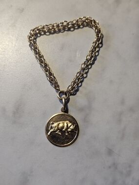 18k Solid GOLD bracelet & Bull Pendant 6½ Length